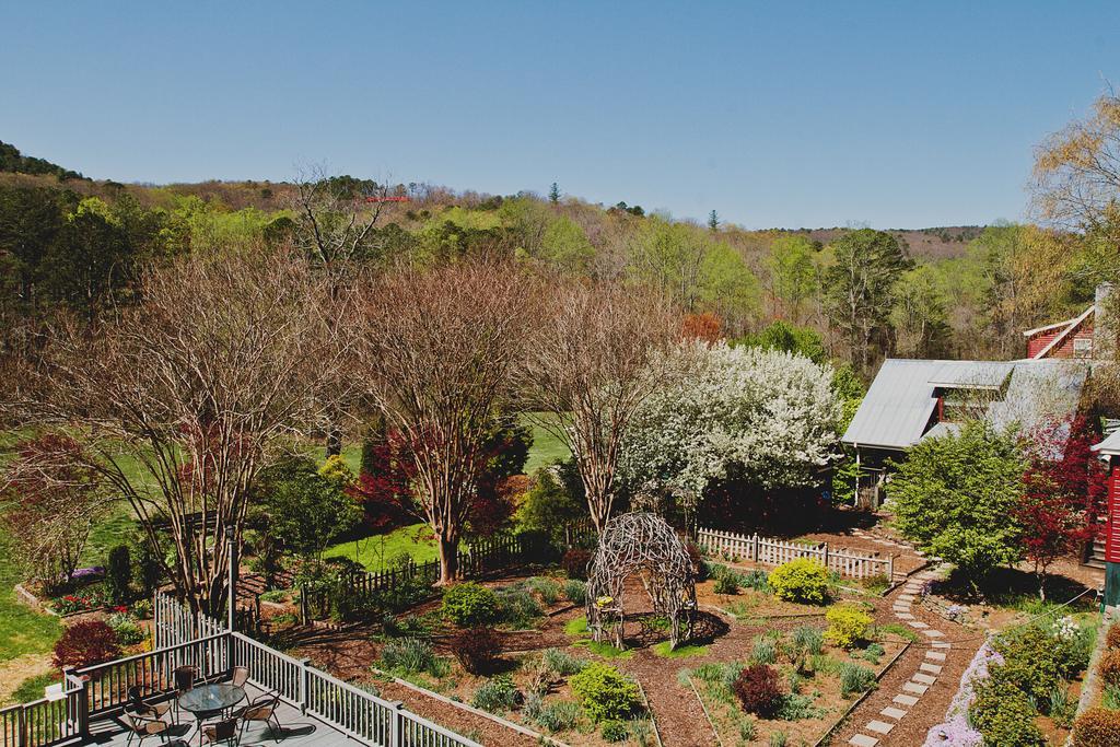 Glen-Ella Springs Hotel & Restaurant Clarkesville Buitenkant foto