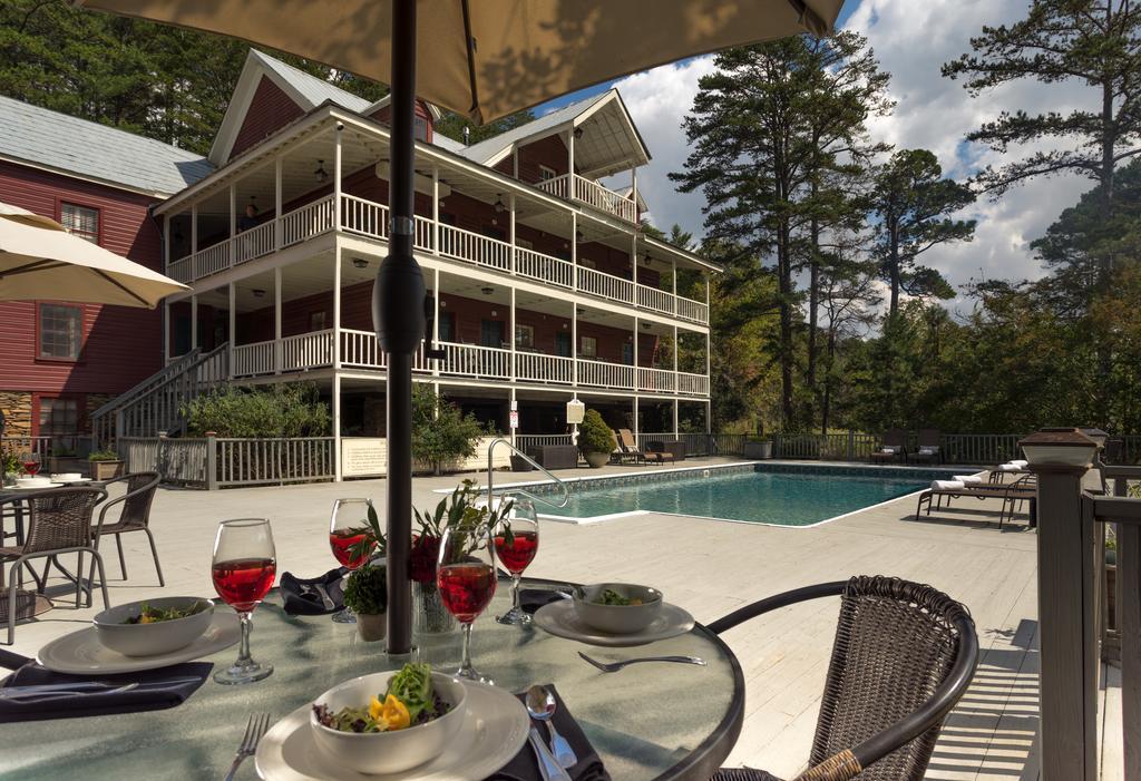 Glen-Ella Springs Hotel & Restaurant Clarkesville Buitenkant foto