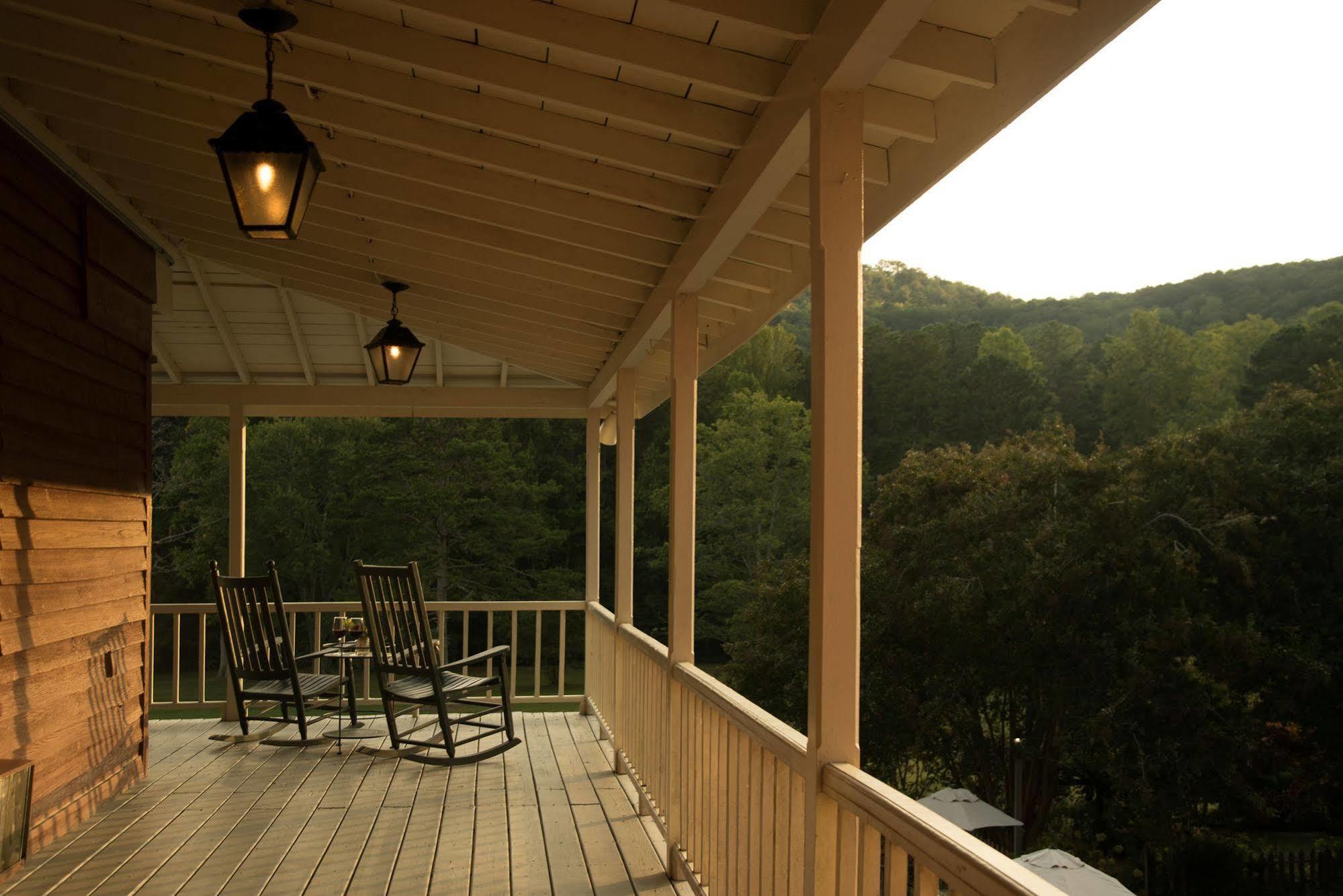 Glen-Ella Springs Hotel & Restaurant Clarkesville Buitenkant foto