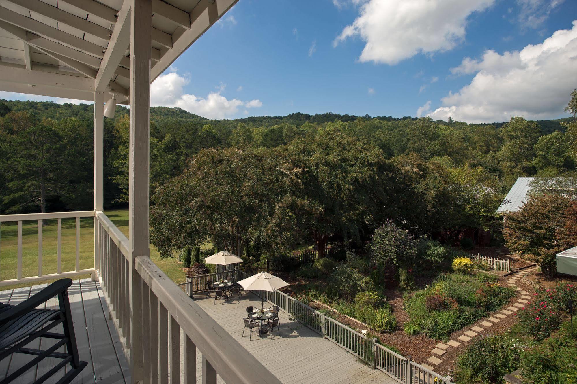 Glen-Ella Springs Hotel & Restaurant Clarkesville Buitenkant foto